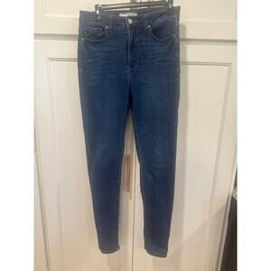 Kancan Mid rise skinny jean size 9 28 ankle dark wash casual